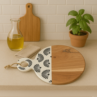 Clam Mango Wood Chopping Board